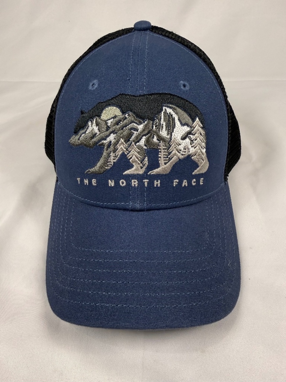 The North Face Bear Mountain Trucker Snapback Hat